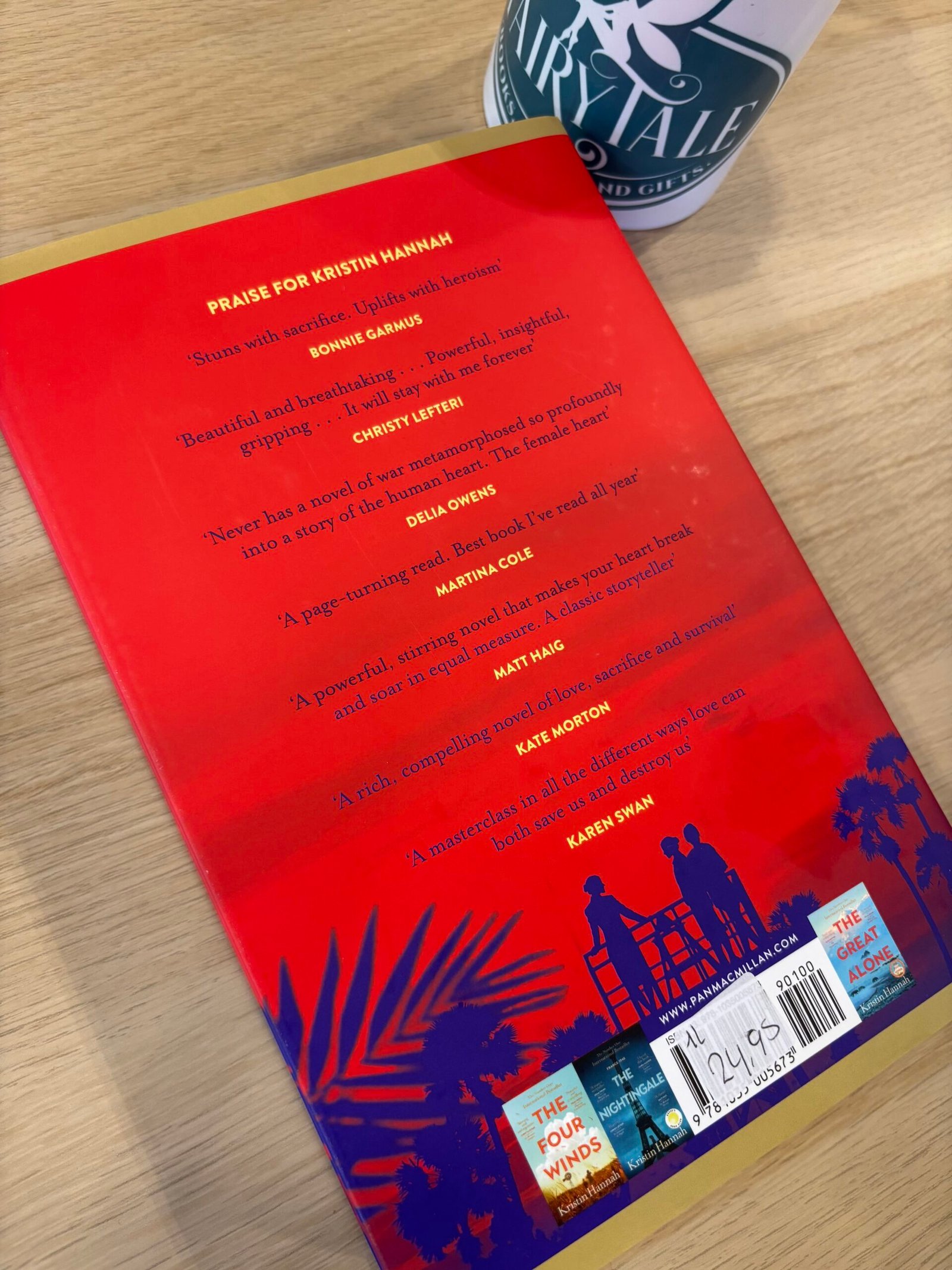 The Women - Kristin Hannah English bij FairyTale books cards and gifts The Women - Kristin Hannah English bij FairyTale books cards and gifts