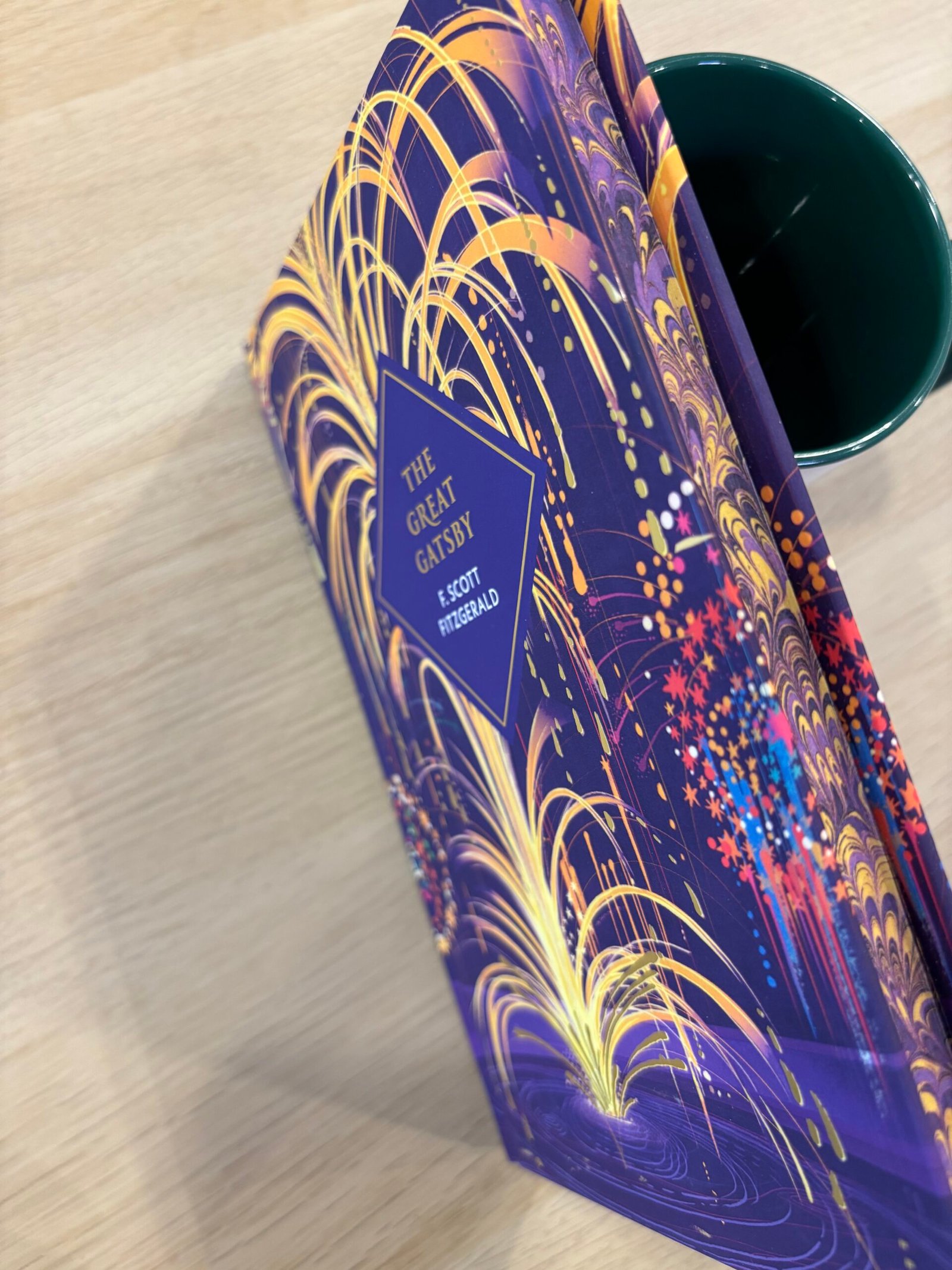 The great Gatsby sprayed edges