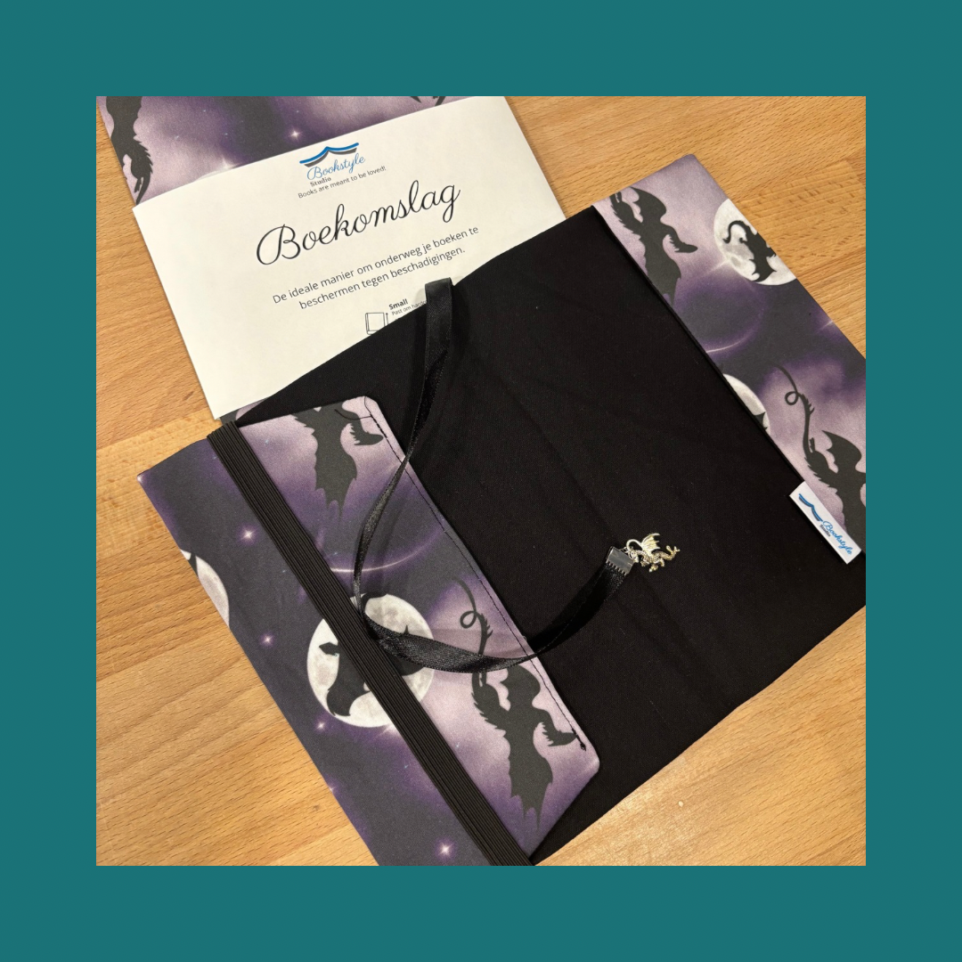 Small Boekomslag Dragon Bookstyle Studio bij Fairytale books cards and gifts Small Boekomslag Dragon Bookstyle Studio bij Fairytale books cards and gifts