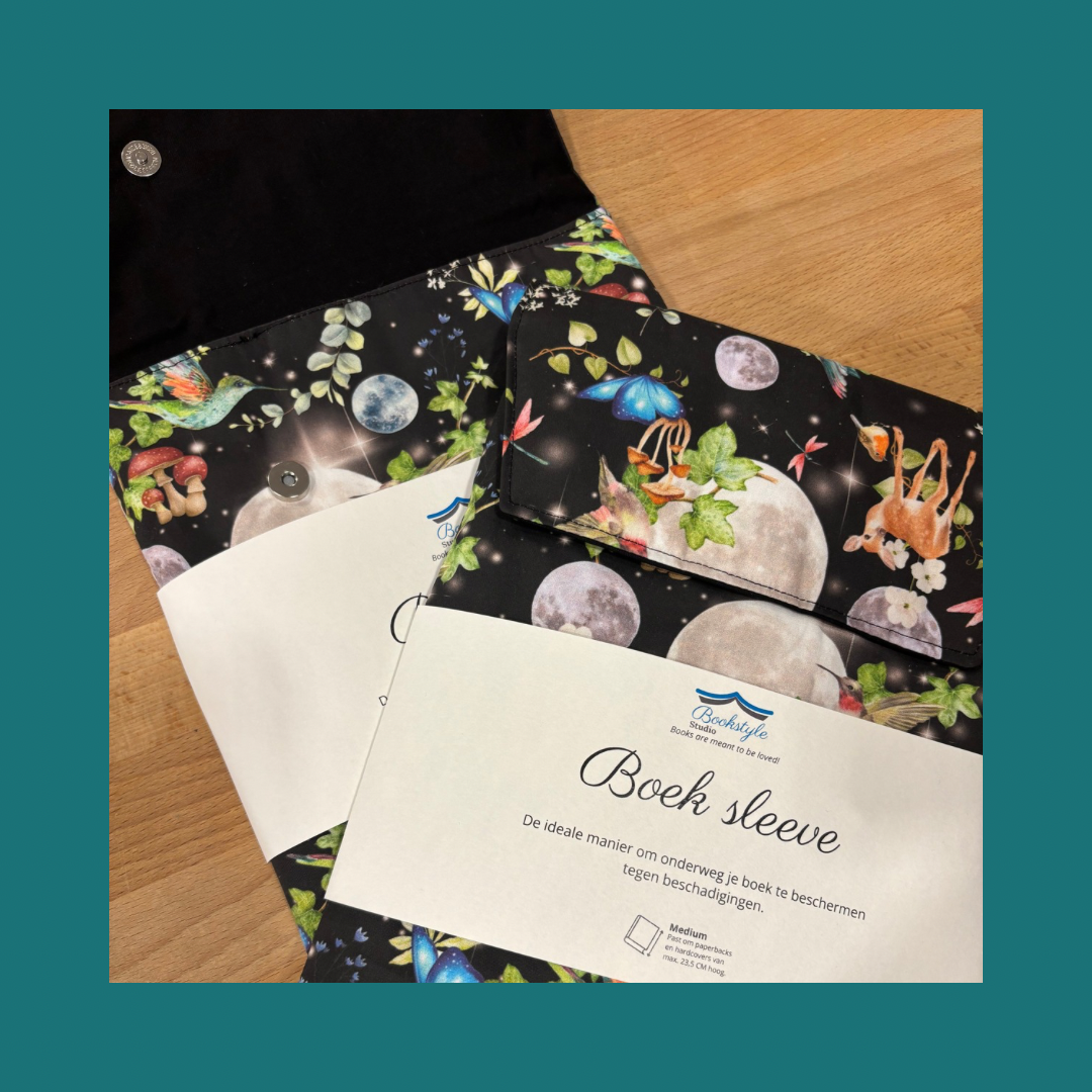 Book Sleeve Forest Bookstyle Studio bij Fairytale books cards and gifts Book Sleeve Forest Bookstyle Studio bij Fairytale books cards and gifts