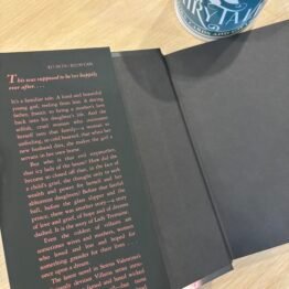 Cold Hearted Serena Valentino bij FairyTale books cards and gifts