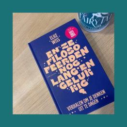 En ze Filosofeerden nog lang en Gelukkig Elke Wiss bij Fairytale Books Cards and Gifts