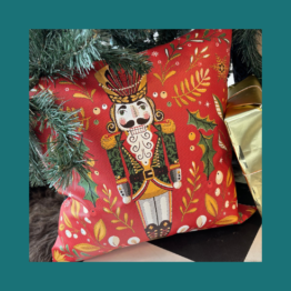 Handgemaakt Kussen Skai leer en veloers Nutcracker bij Fairytale books cards and gifts