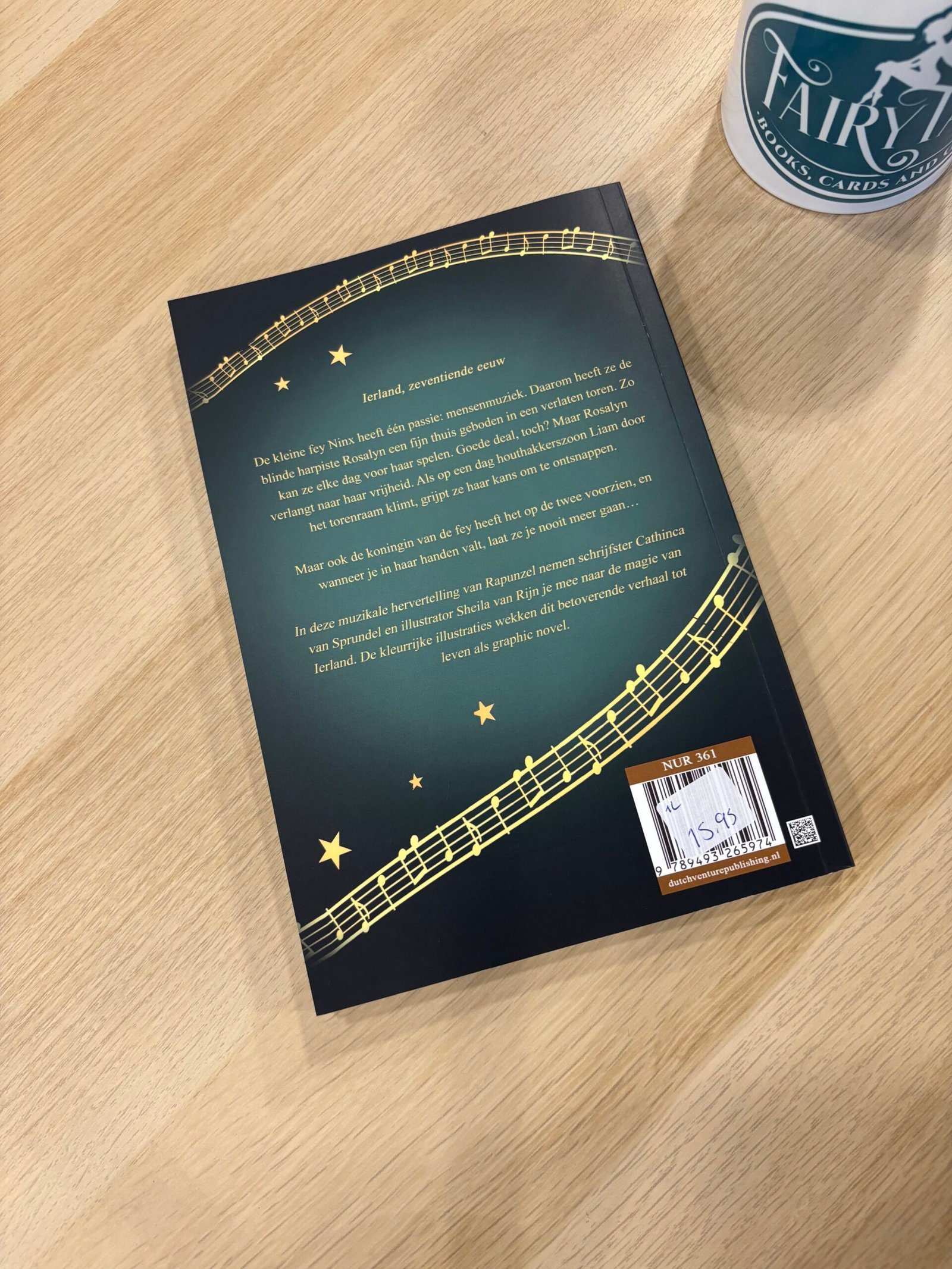 Ontvlochten Cathinca van Sprundel bij FairyTale books cards and gifts Ontvlochten Cathinca van Sprundel bij FairyTale books cards and gifts