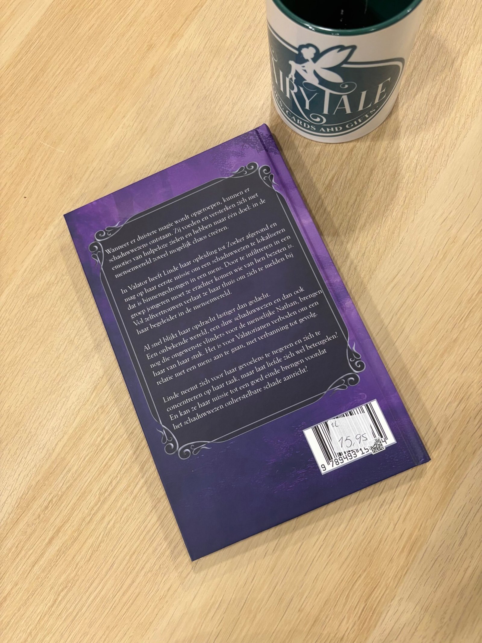 Schaduw Dolk Patty van Delft bij FairyTale books cards and gifts Schaduw Dolk Patty van Delft bij FairyTale books cards and gifts