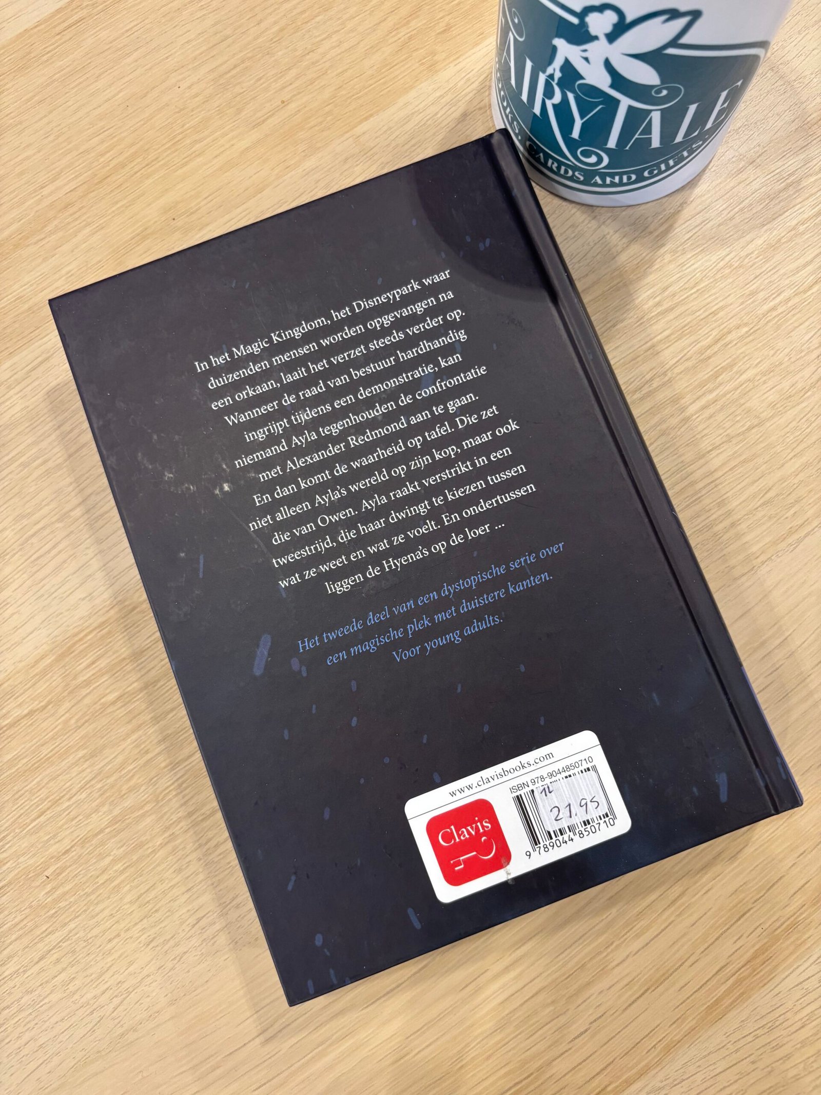 Tussen Twee Werelden 2 Laura Diane bij FairyTale books cards and gifts Tussen Twee Werelden 2 Laura Diane bij FairyTale books cards and gifts