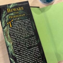 Raising the Horseman Serena Valentino bij FairyTale books cards and gifts