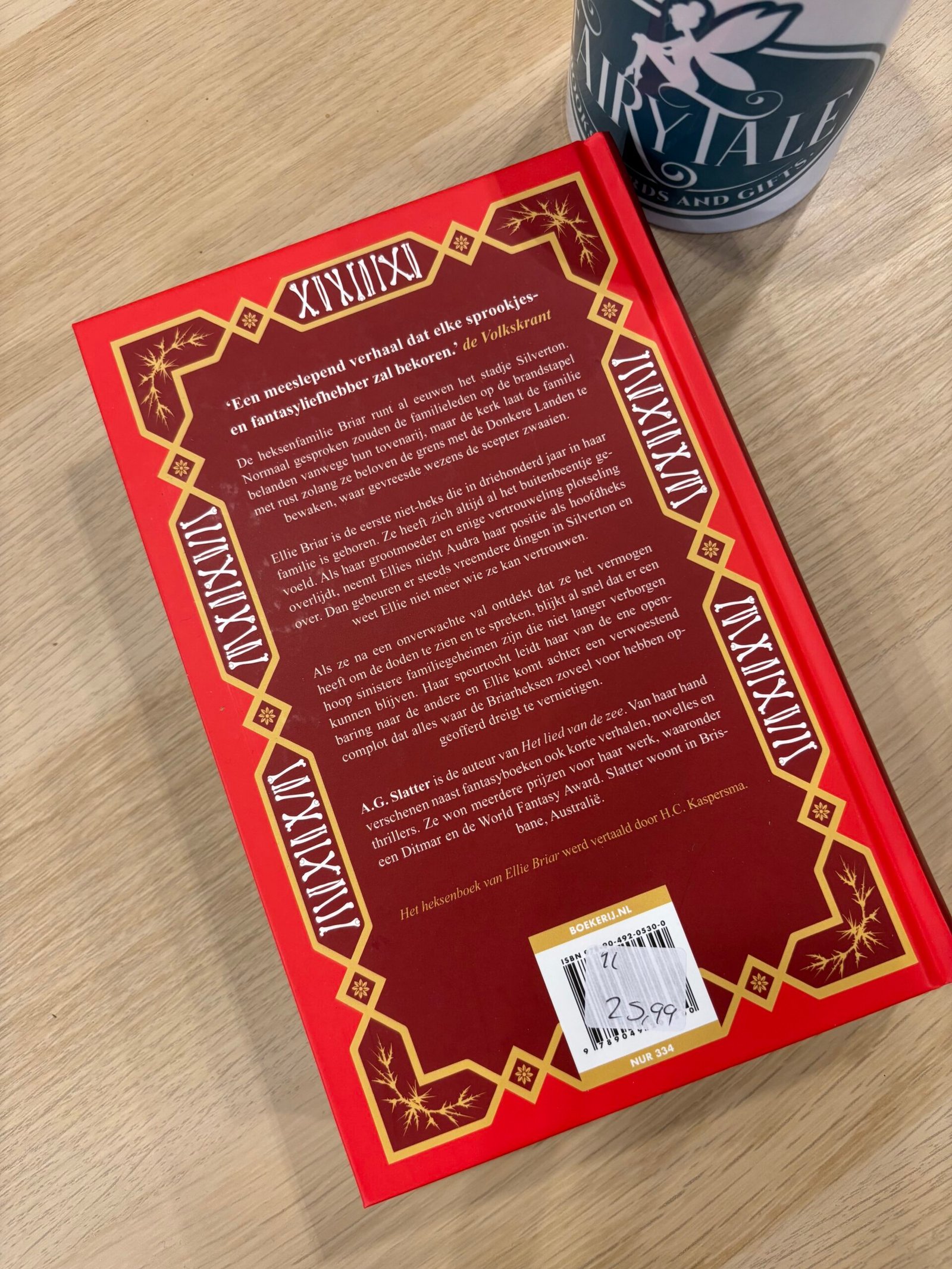 Het Heksenboek van Ellie Briar A G Slatter bij FairyTale books cards and gifts Het Heksenboek van Ellie Briar A G Slatter bij FairyTale books cards and gifts