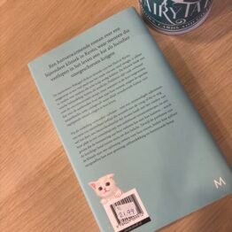 Een kat op Recept Syou Ishida bij FairyTale books cards and gifts