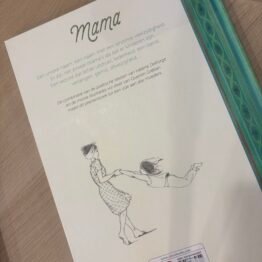 Mama Hélene Delforge bij Fairytale Books Cards and Gifts