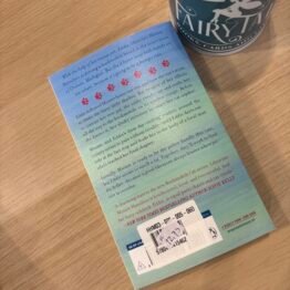 Lending a Paw Laurie Cass bij FairyTale books cards and gift