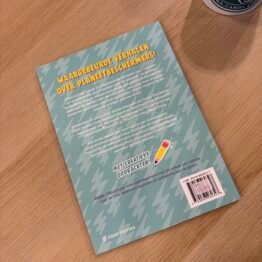 Rebelse Meisjes Klimaat Strijders bij FairyTale books cards and gifts