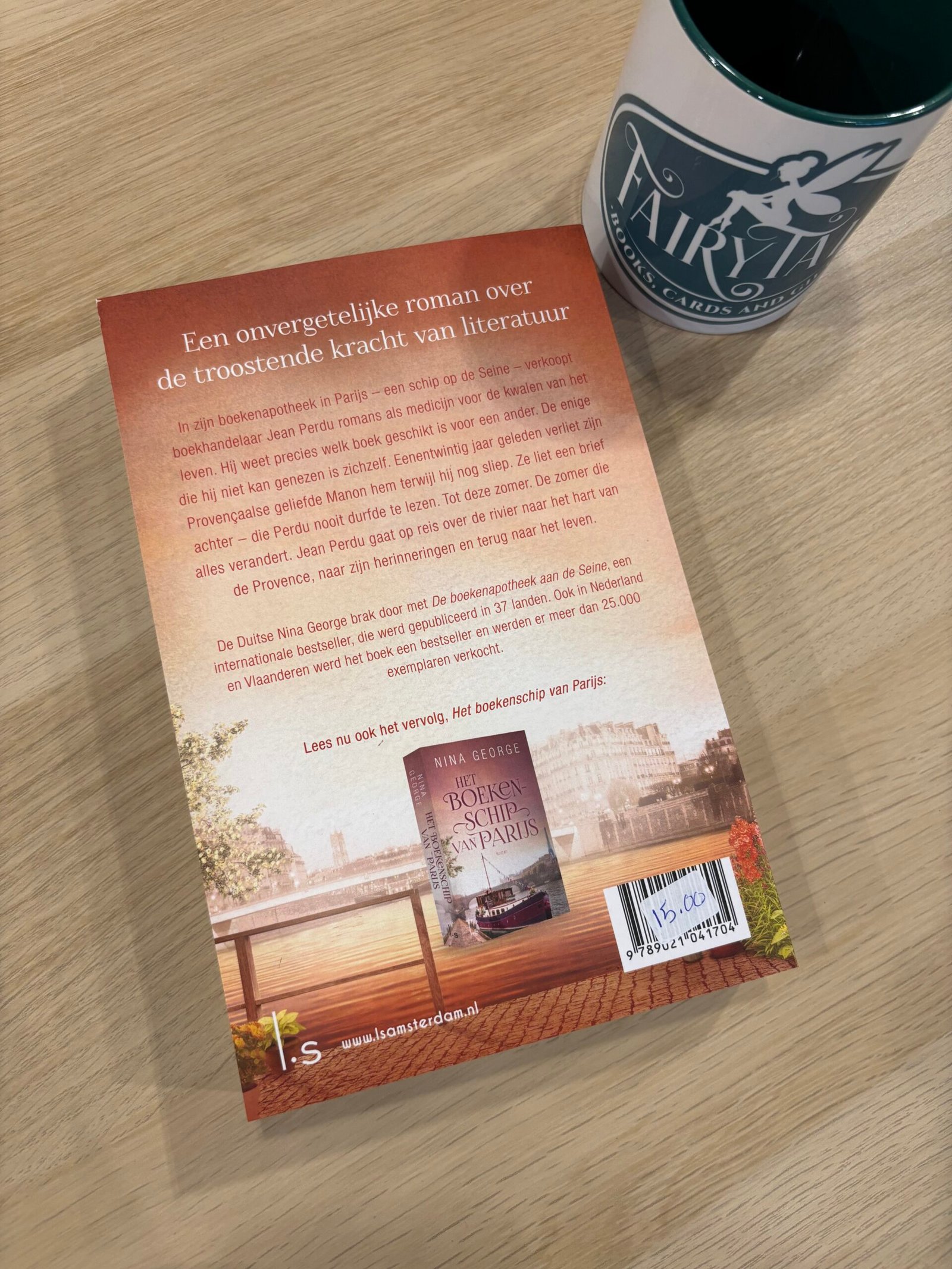 De Boekenapotheek aan de Seine - Nina George De Boekenapotheek aan de Seine - Nina George bij FairyTale books cards and gifts