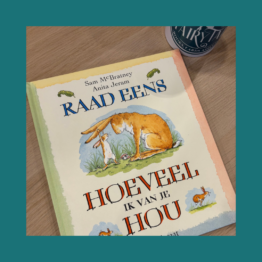 Raad eens hoe veel ik van je Hou - Sam mcBratney bij FairyTale books cards and gifts