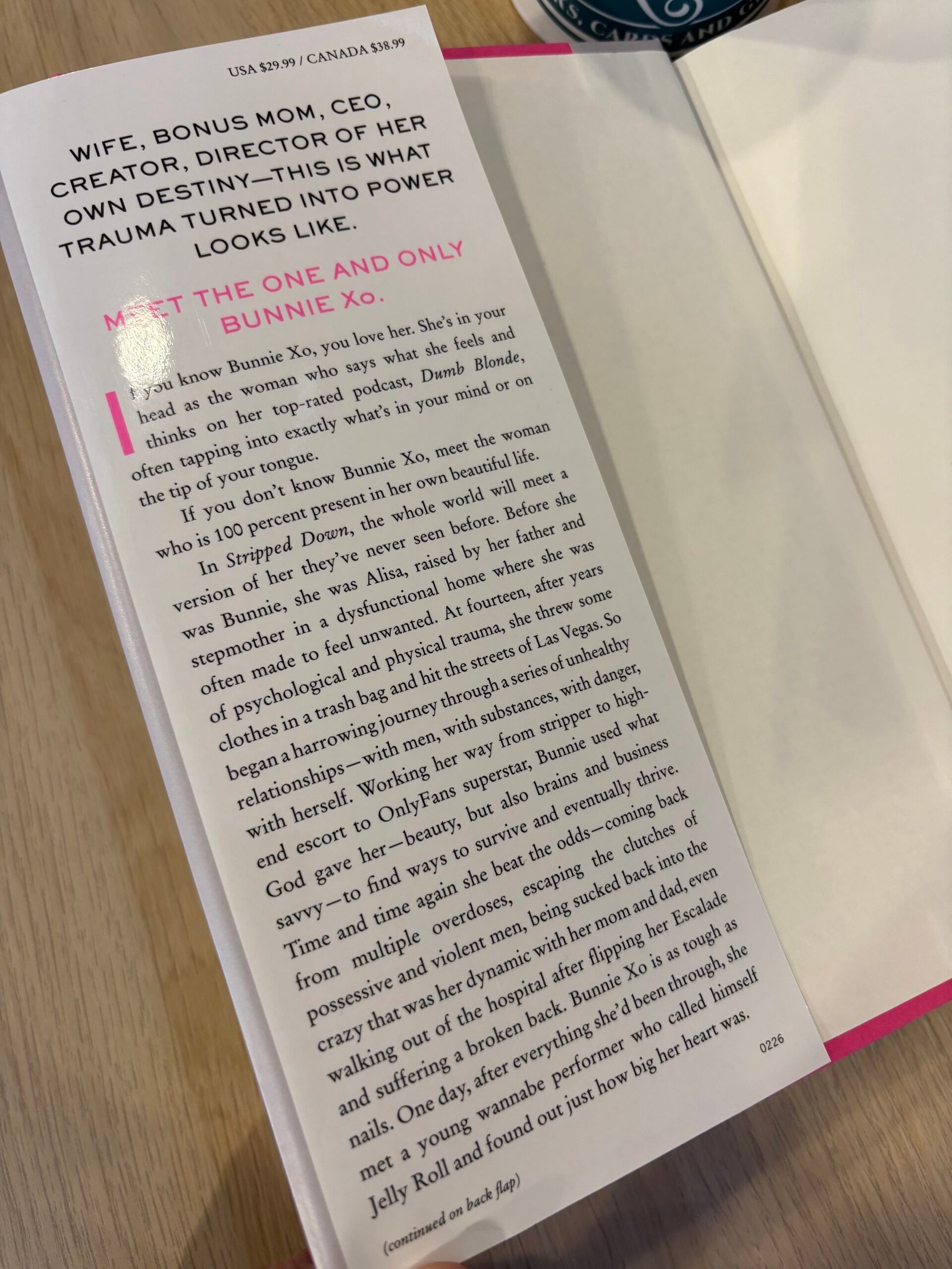 Stripped Down - Bunnie XO bij FairyTale books cards and gifts Stripped Down - Bunnie XO bij FairyTale books cards and gifts