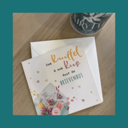 Een Knuffel - UIT HET HART Kaarten bij FairyTale books cards and gifts