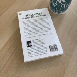 Op aarde schitteren we even - Ocean Vuong bij FairyTale books cards and gifts