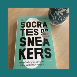 Socrates op Sneakers - Elke Wiss bij FairyTale books cards and gifts